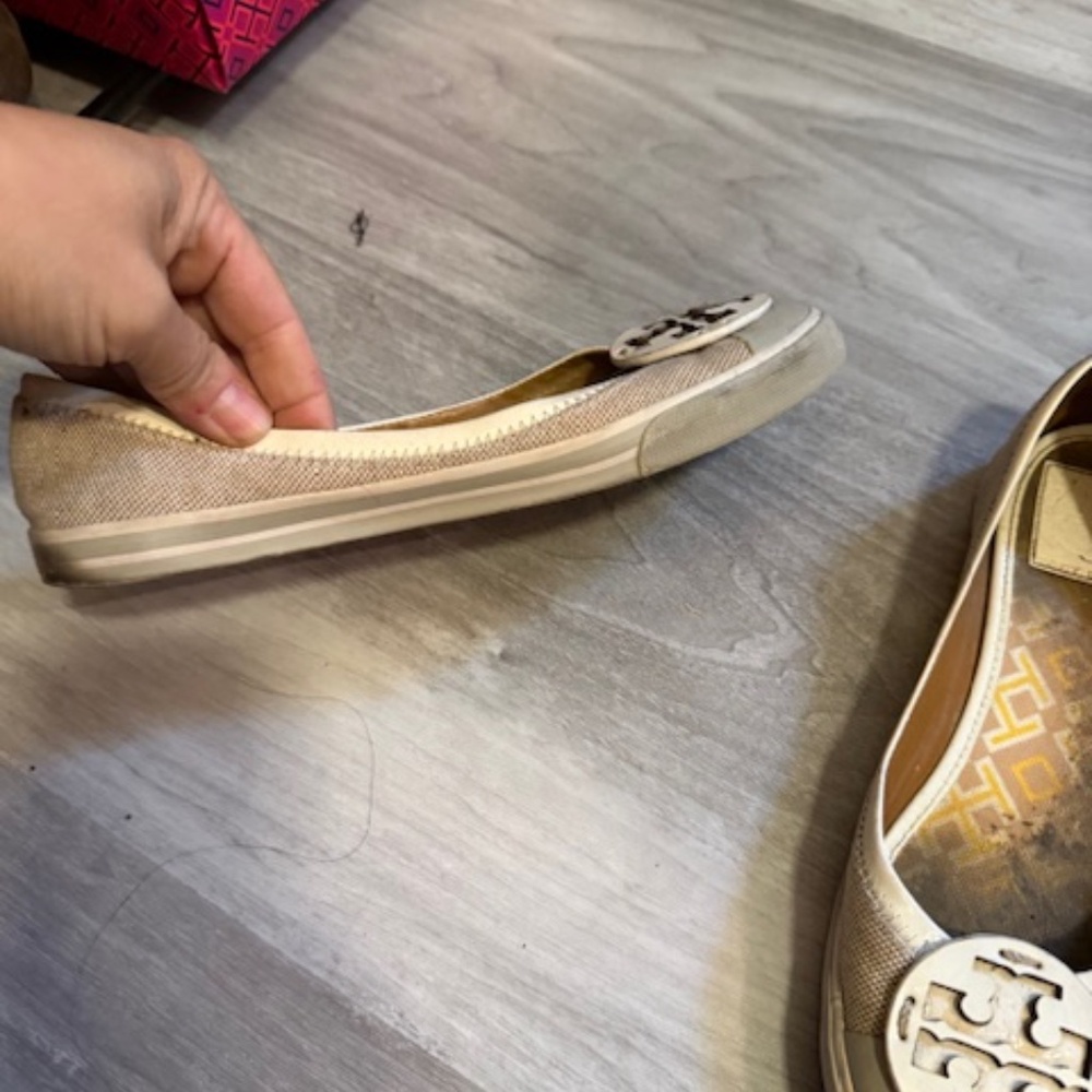 Vintage Tory Burch cream slip ons 7.5 - Picture 3 of 3